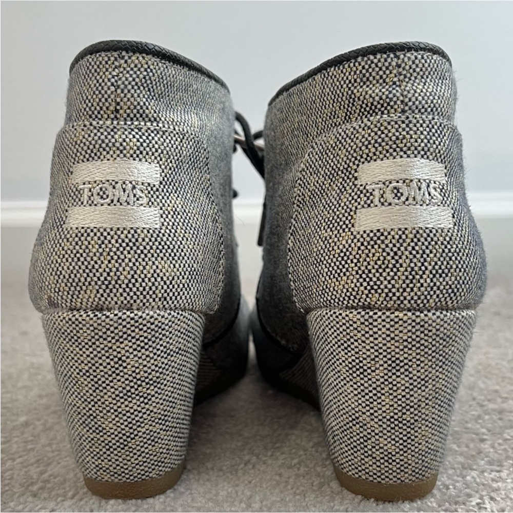 Toms Black Gray & Gold Lurex Tie Up Ankle Booties Shoes - Picture 7 of 8